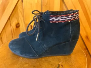 Toms Blue Suede Lace-Up Wedge Bootie Shoes Women's Size 6 thumbnail 3