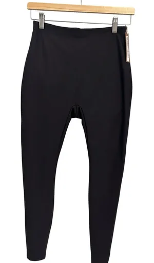 Skims Body Butt Enhancing Padded Legging onyx Medium New with tags thumbnail 1
