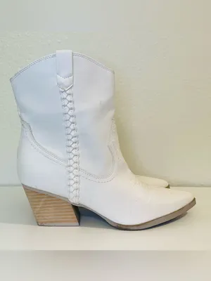Dolce Vita Karyn Cowboy White Braided Western Leather Ankle Booties Size 10 thumbnail 4