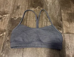 Sports Bra Lululemon thumbnail 1