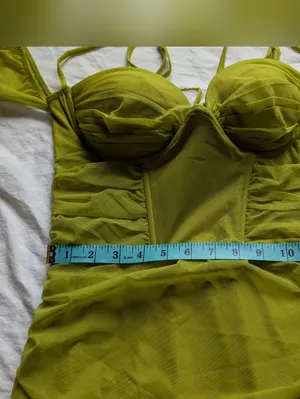 NWT Oh Polly Emmalee Off The Shoulder Mini Dress W6 Neon Green thumbnail 5