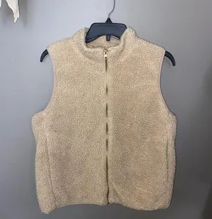 Mossimo Sherpa Vest Size M thumbnail 1