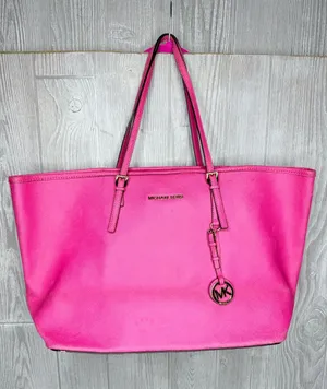 Vintage Michael Kors Jet Set Large Tote in Raspberry Pink Saffiano leather bag thumbnail 1