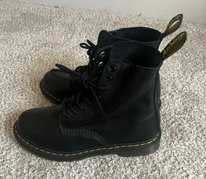 Dr. Martens 1460 Pascal Virginia Lace-Up Boots thumbnail 4