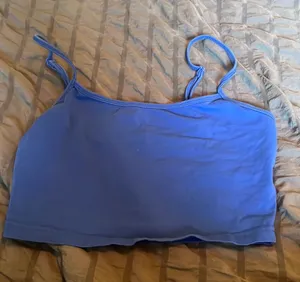 Crop top thumbnail 1