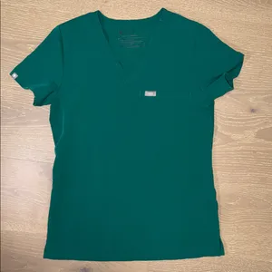 FIGS Green V-Neck Women's Top Size XXS thumbnail 1