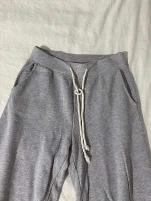 American Eagle Outfitters grey joggers thumbnail 3
