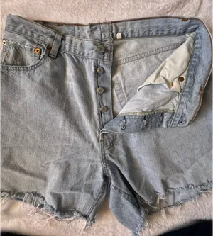Levi's Shorts thumbnail 2