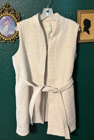 Lululemon Vest Women's 10 White Ivory Serene Travels Belt Textured Oversized Fit thumbnail 1
