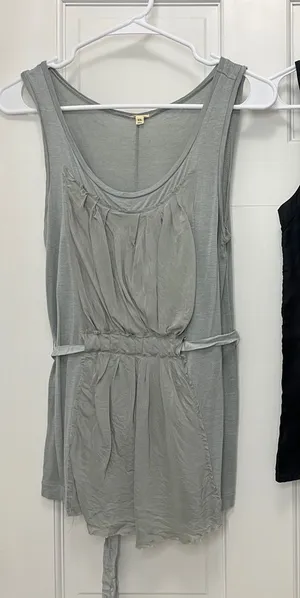 Banana Republic & J. Crew Sleeveless Silk Blend Blouse - Size XS thumbnail 1