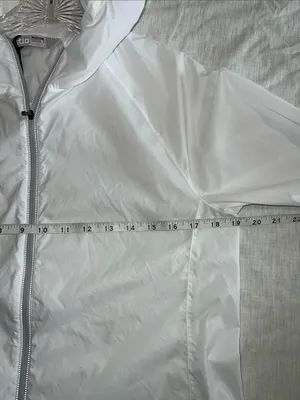 Stio Womens Second Light Windshell Jacket Medium‎ Morning Frost White New thumbnail 6