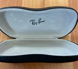 Ray Ban Sunglasses‎ Hard Case thumbnail 1
