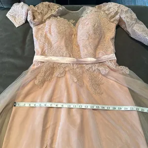 Women’s Pink Lace Appliqué Tulle Wedding Formal Prom Dress Leg Slit Size L NWOT thumbnail 12