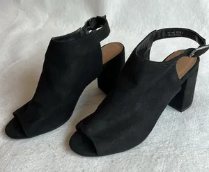 CL by Laundry Black Bestie Peep-Toe Open Heel Ankle Bootie Sandal Size 8 thumbnail 1
