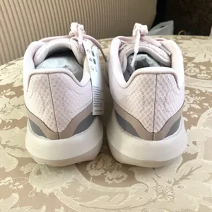 Adidas Women Runfalcon 3 Shoes in Putty Mauve / Wonder Taupe thumbnail 6
