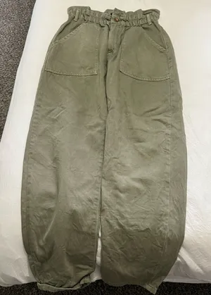 Zara green pants thumbnail 1