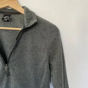 REI‎ Co-op gray fleece 3/4 zip sweater warm comfortable women's size small thumbnail 2