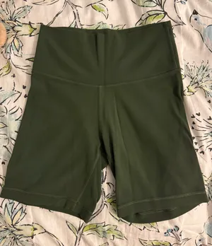 Aritzia TNA Short thumbnail 1