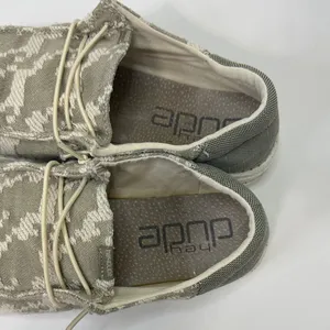 Hey Dude Beige and Cream Patterned Loafers thumbnail 5