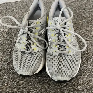 ASICS Gray Roadhawk FF 2 Running Sneakers Size 7 US $100 thumbnail 3