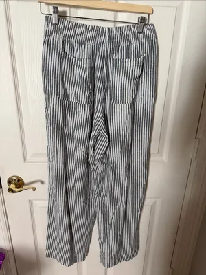 Women’s blue and White Striped wide leg women and Wind pant Old Navy Small thumbnail 3