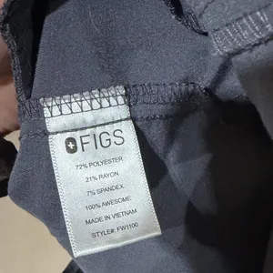 Figs Casma V-Neck Scrub Top thumbnail 4