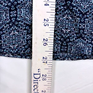 Ava Christine‎ Blue & White Geometric Sleeveless Blouse Split Neck Top Navy M thumbnail 4