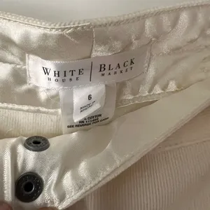 White House Black Market Ivory Cotton Corduroy Cropped Pants Women’s Size 6‎ thumbnail 8