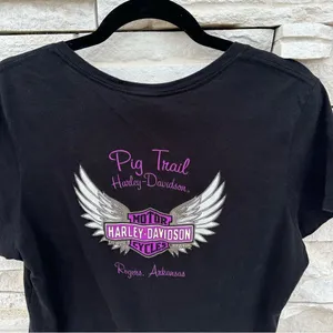 HARLEY-DAVIDSON H-D Pig Trail‎ Pink Purple Skull Wings Graphic V Neck Womens XL thumbnail 3