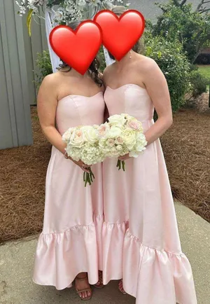 Dress thumbnail 2