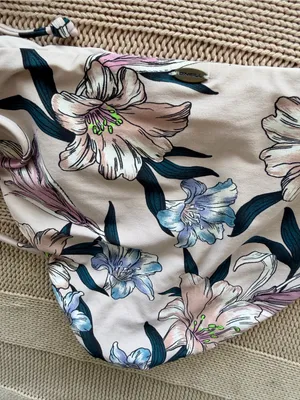 O'Neill Cream Bikini Set with Pastel Pink and Blue Floral Print thumbnail 5