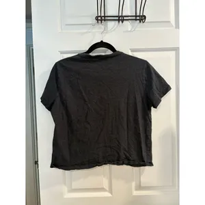 Everlane THE BOX-CUT TEE IN ESSENTIAL COTTON Washed black thumbnail 6