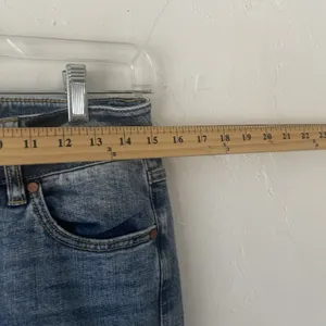 Cabi Women's Size 6 High‎ Rise Clinch Skinny Jeans thumbnail 9