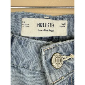 Hollister Women’s Low Rise Baggy Light Wash Jeans Size 0 R Waist 25 Inseam 30 thumbnail 7