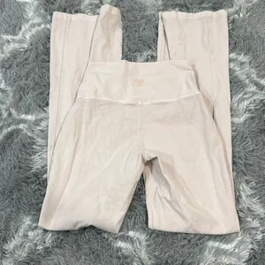 Aritzia tna baby pink flared high waisted leggings size Xs Has some staining a thumbnail 4