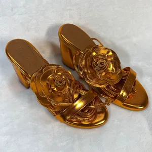 Lovella Metallic Gold Flower Thong Sandals Heels Party Wedding‎ Shoes Size 8/38 thumbnail 3
