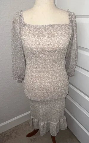 New, Worth Collective Cameron Smocked Ruffle Midi Dress Size M thumbnail 1