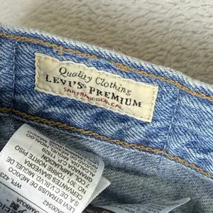 Levi's‎ Baggy Dad Jeans Light Wash Blue W27 L30 Relaxed Straight Barrel Leg thumbnail 4