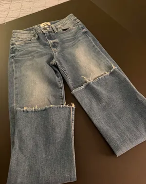 Paige Colette Crop Flare Raw Hem Jeans Women’s Size 27 thumbnail 1