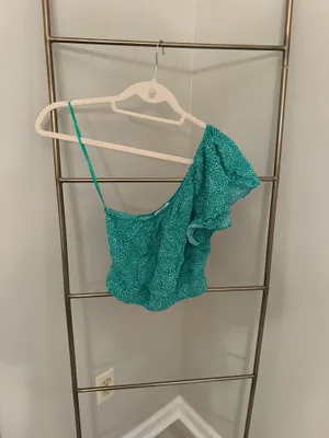 Steve Madden Green Poka dot Crop One Shoulder To thumbnail 3