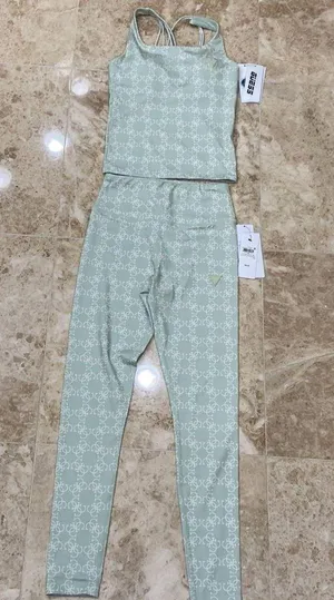 Guess 🛍️*Matching set* Caitlin Leggings & Active Top.XS.NWT thumbnail 1