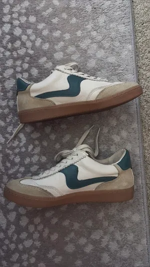 DV by Dolce Vita Sneakers thumbnail 5
