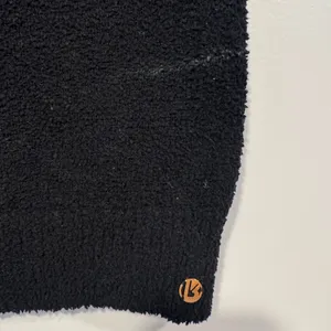 Buffbunny Collection Black‎ Textured Fuzzy Crop Top Frozen collection thumbnail 2