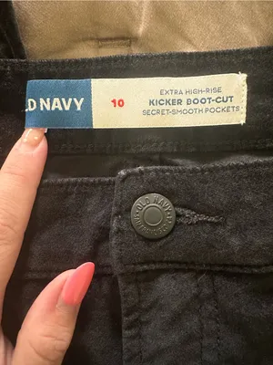 Women’s Old Navy Black Velvet Bootcut Jeans thumbnail 2