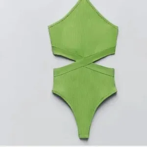 NWT Zara Green Halter Style Knit Bodysuit 0858/811 Size Large thumbnail 2