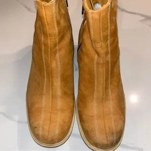 Timberland Genuine Leather Tan Wedge Boots 7.5 thumbnail 3