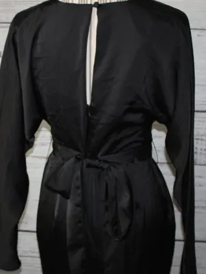 NWT ASOS DESIGN satin midi black dress with batwing sleeve and wrap waist Size 6 thumbnail 6
