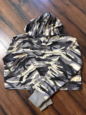 SheIn Camo cropped hoodie thumbnail 1