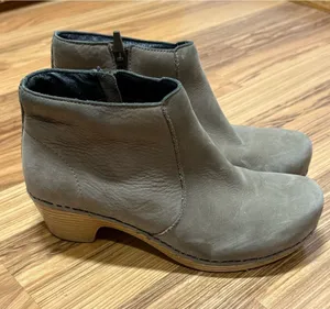 Dansko Taupe Maria Leather Ankle Booties, sz 38 thumbnail 1