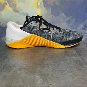 Nike Metcon 5 Black Laser Orange Women's Training Shoes Size 9.5 thumbnail 14